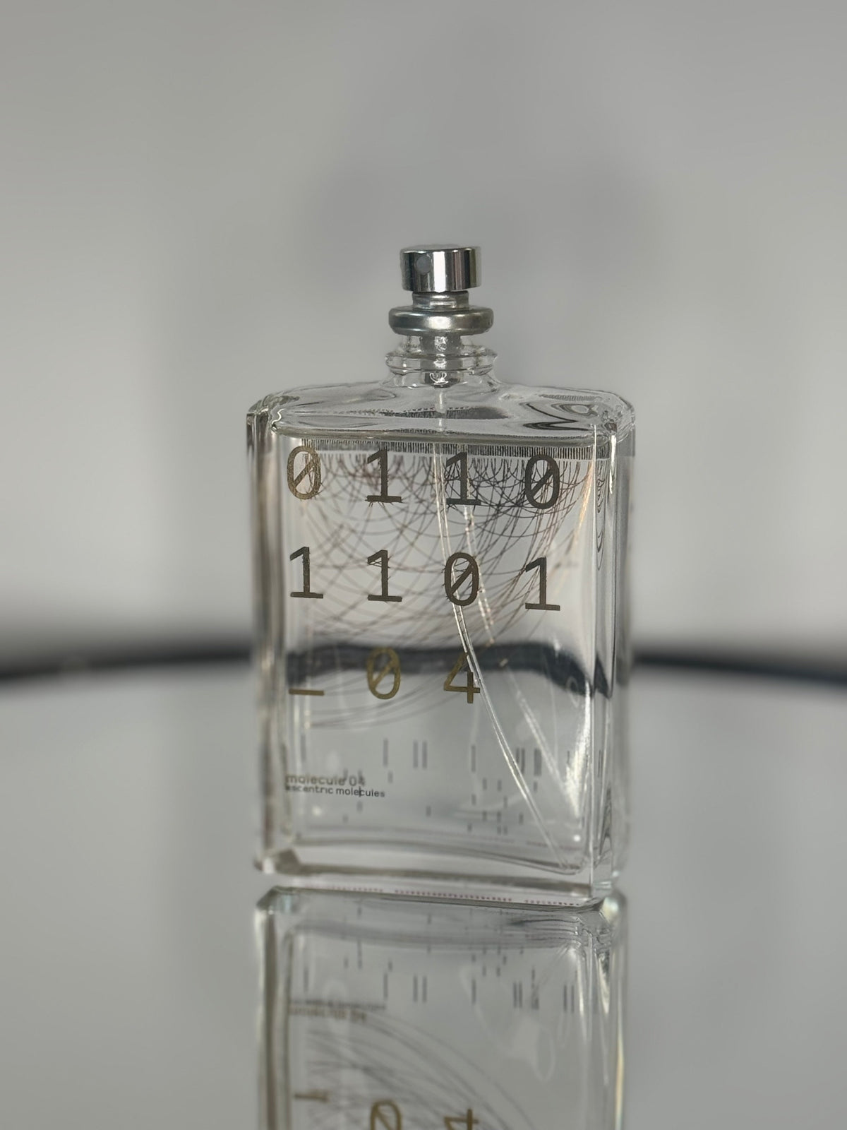 Escentric Molecules - Molecule 04 (Javanol) vzorka